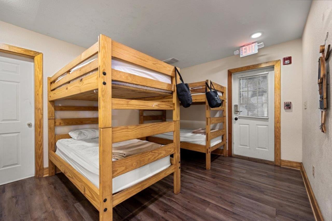 Poplar Point Condo Unit 12E Pigeon Forge Eksteriør bilde